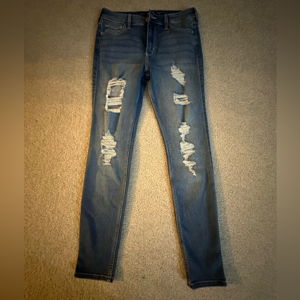 Hollister Jeans -Women’s Size 8R - Blue - Ripped Blue Super Skinny Jeans